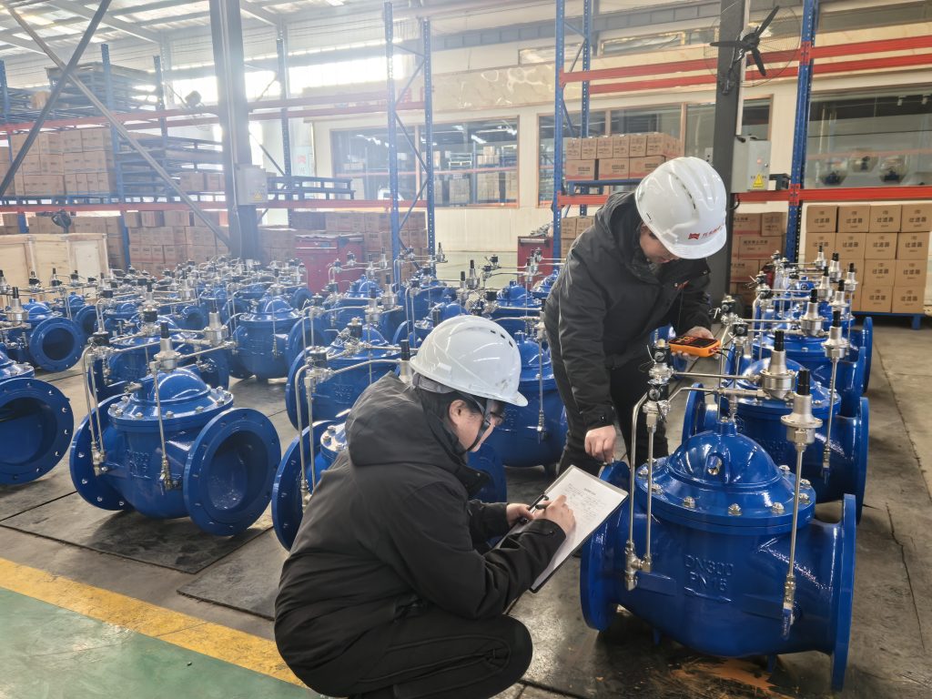 Factory hydrostatic pressure testing of ductile iron pressure reducing valve